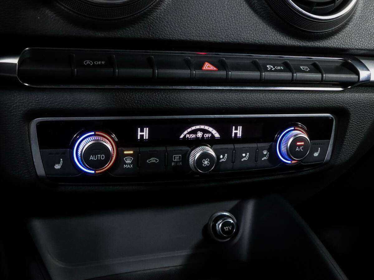 Б/У Ауди А3 2019 года. Фото: #10