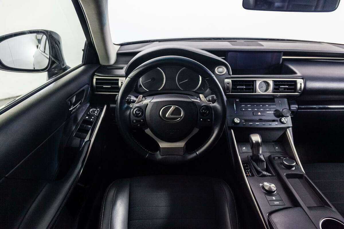 Б/У Лексус ИС 2014 года. Фото: #13