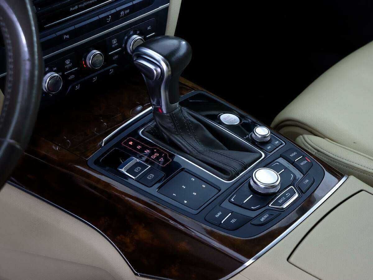 Б/У Ауди А7 2012 года. Фото: #19