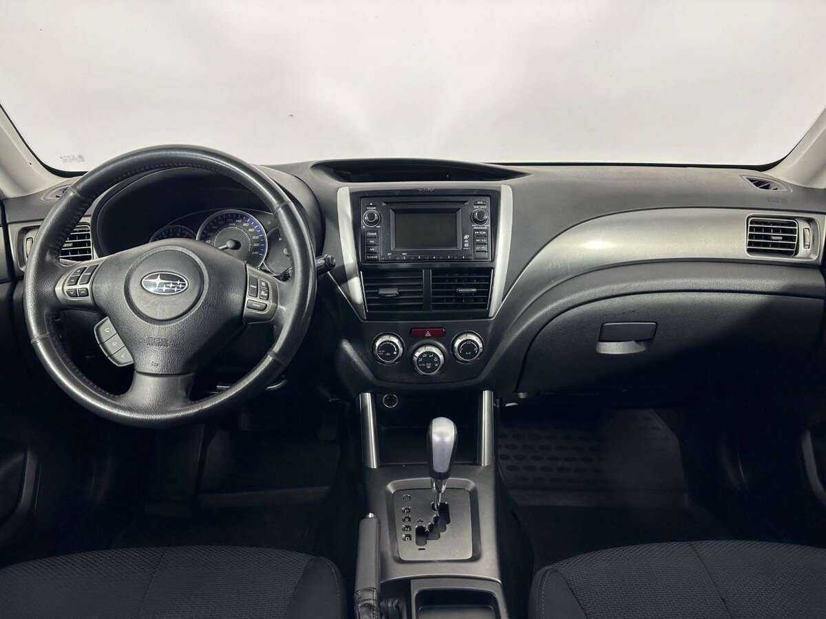 Б/У Субару Форестер 2011 года. Фото: #6