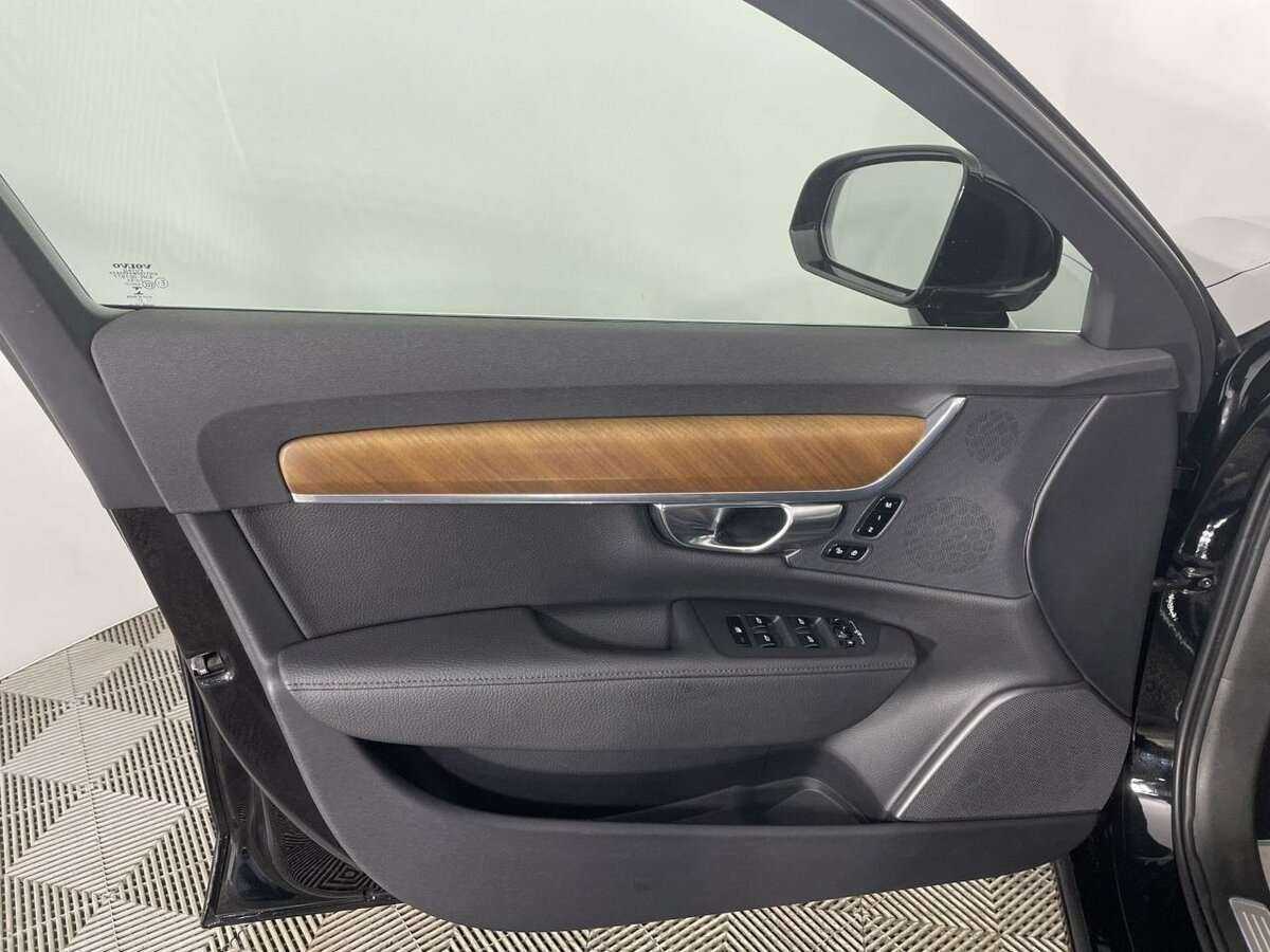 Б/У Вольво С90 2017 года. Фото: #7