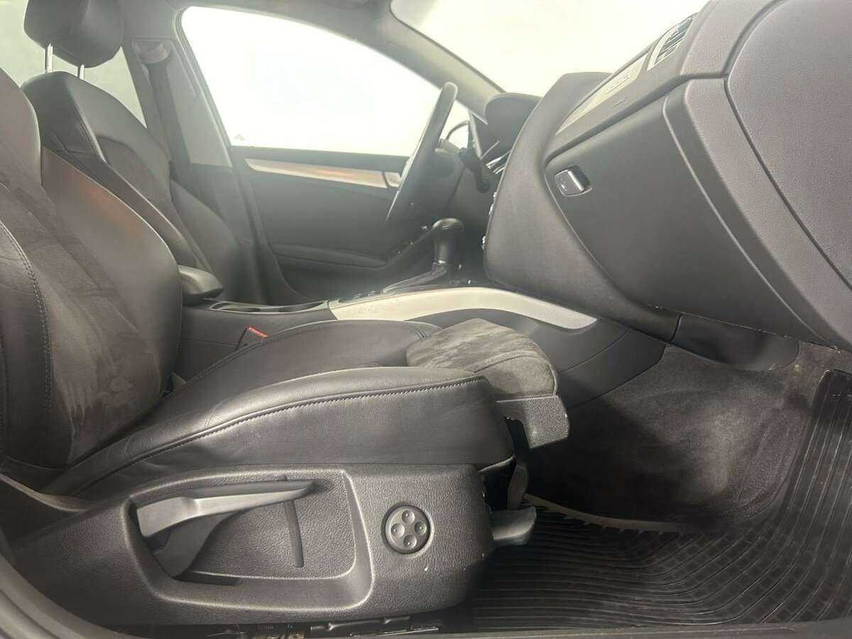 Б/У Ауди А4 2014 года. Фото: #13