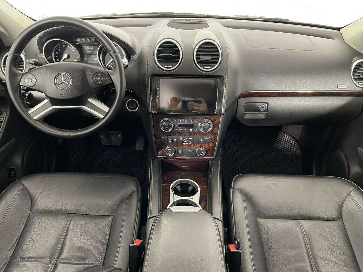 Б/У Мерседес-Бенц ГЛ-Класс 2010 года. Фото: #6