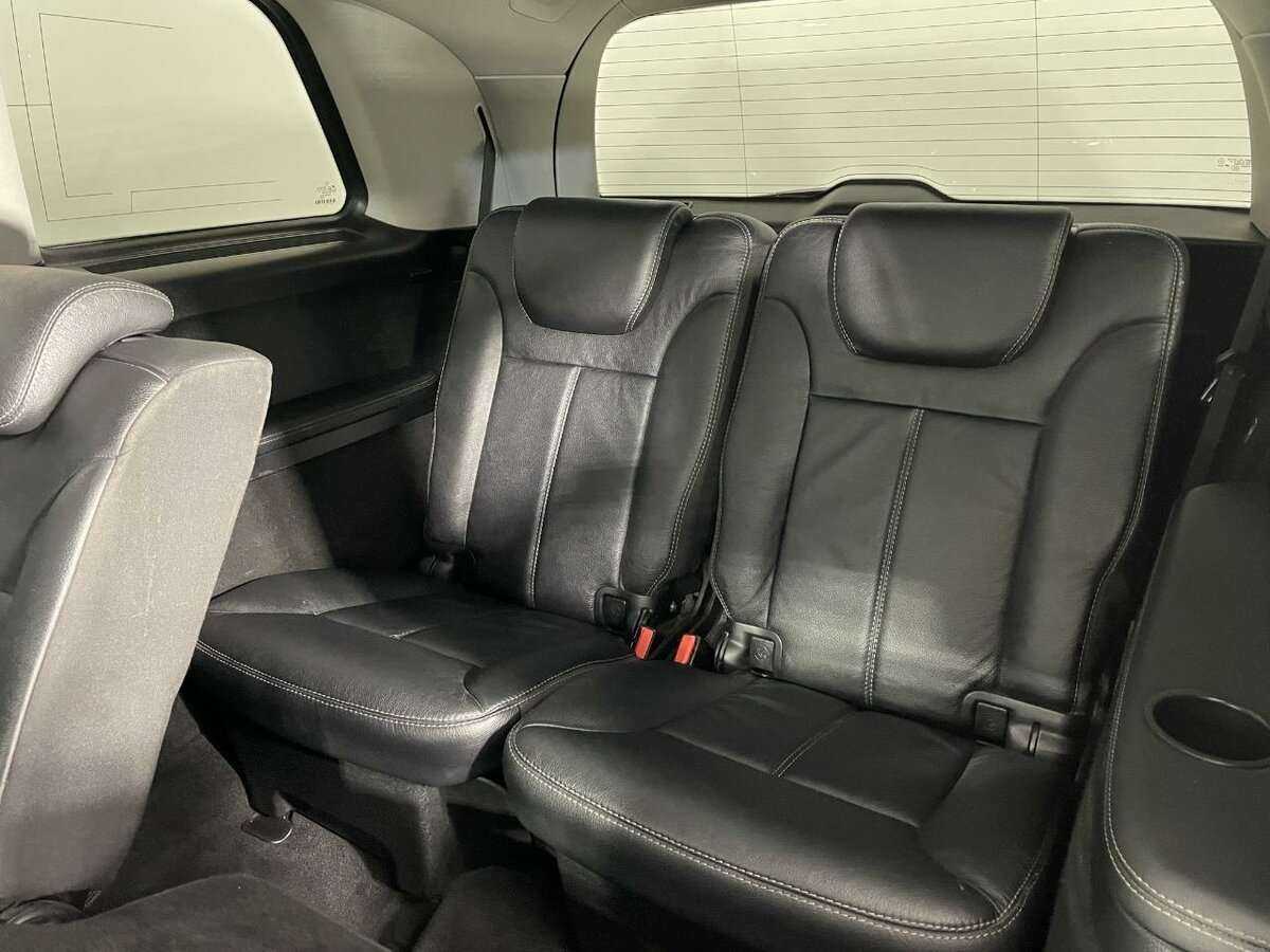 Б/У Мерседес-Бенц ГЛ-Класс 2010 года. Фото: #16