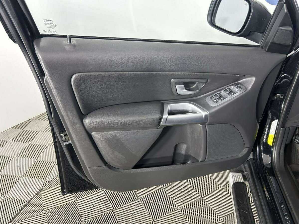 Б/У Вольво ИксЦ90 2006 года. Фото: #6