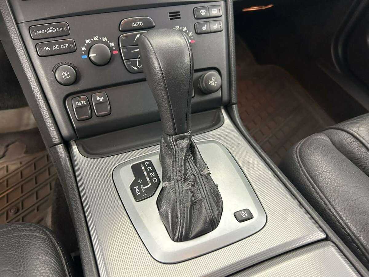 Б/У Вольво ИксЦ90 2006 года. Фото: #11