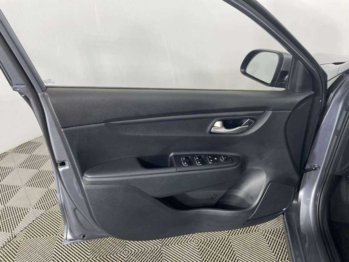 Б/У Киа Рио 2020 года. Фото: #7