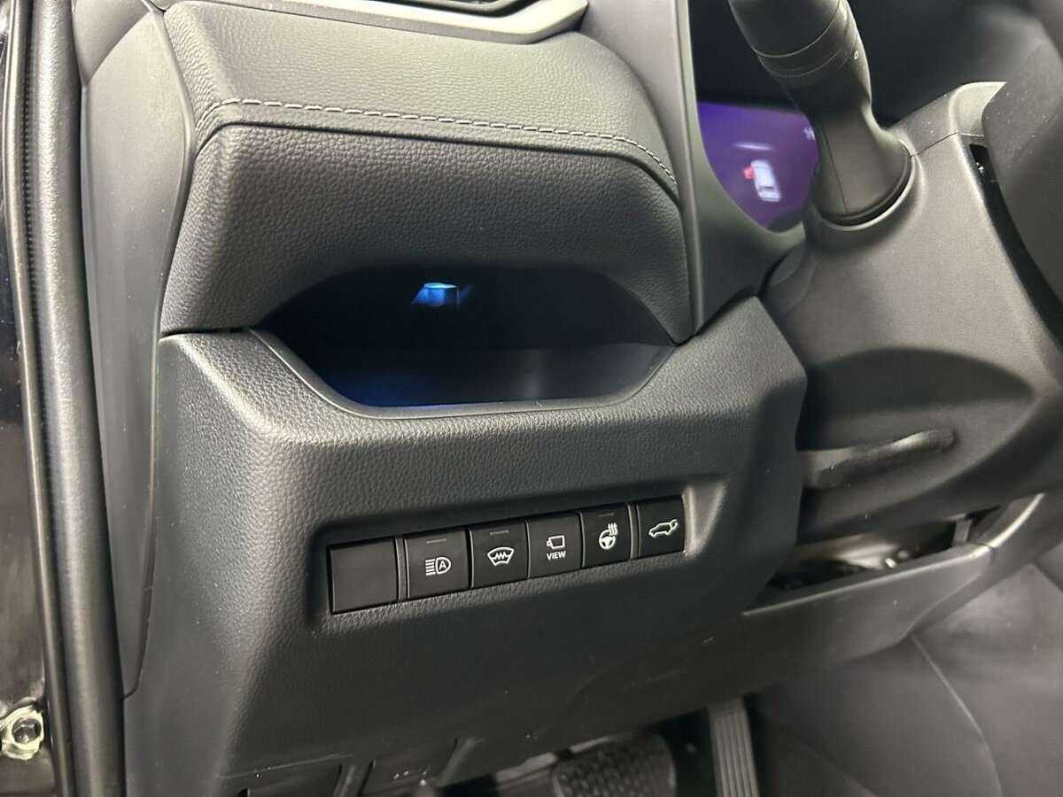 Б/У Тойота Рав4 2022 года. Фото: #8