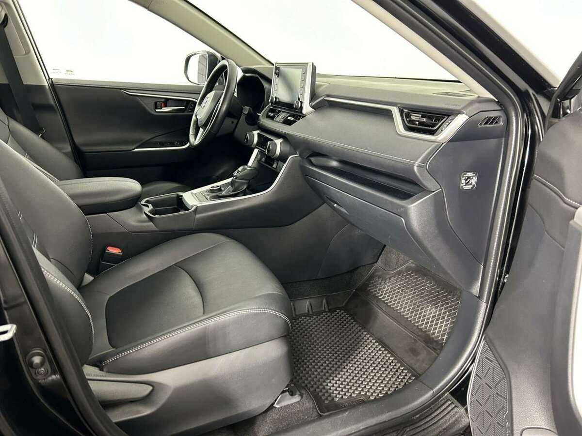 Б/У Тойота Рав4 2022 года. Фото: #13