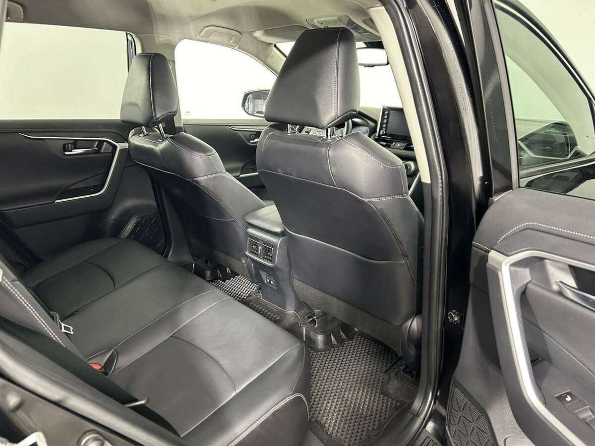 Б/У Тойота Рав4 2022 года. Фото: #16