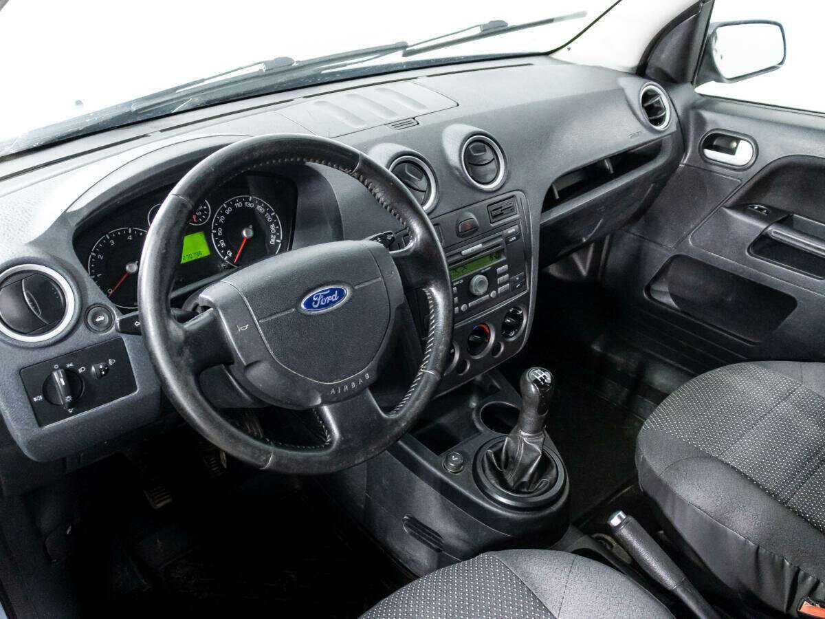 Б/У Форд Фьюжн 2006 года. Фото: #10