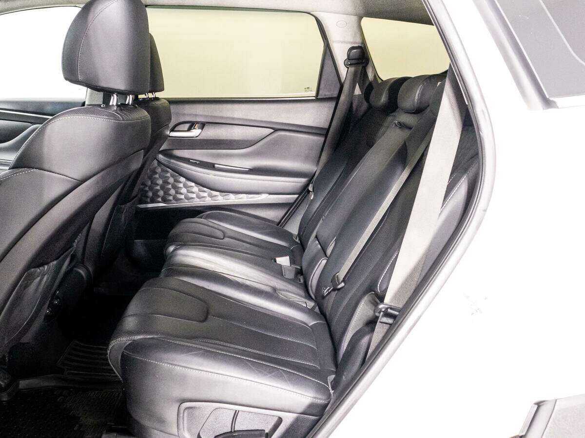 Б/У Хендай Санта Фе 2019 года. Фото: #9