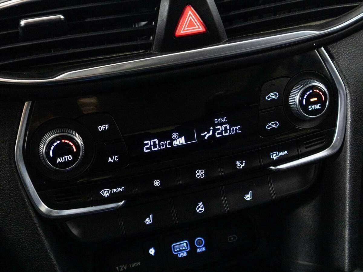 Б/У Хендай Санта Фе 2019 года. Фото: #15