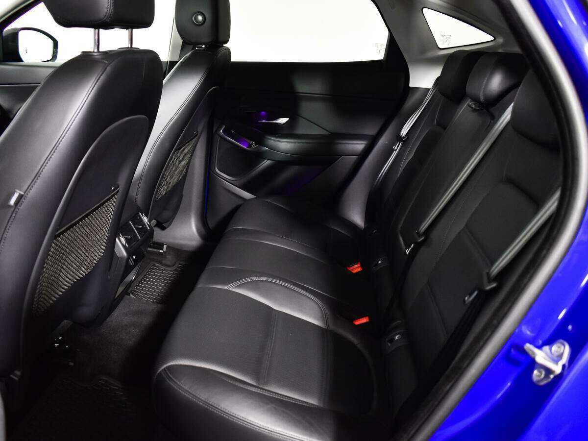 Б/У Ягуар Е-Пэйс 2018 года. Фото: #7