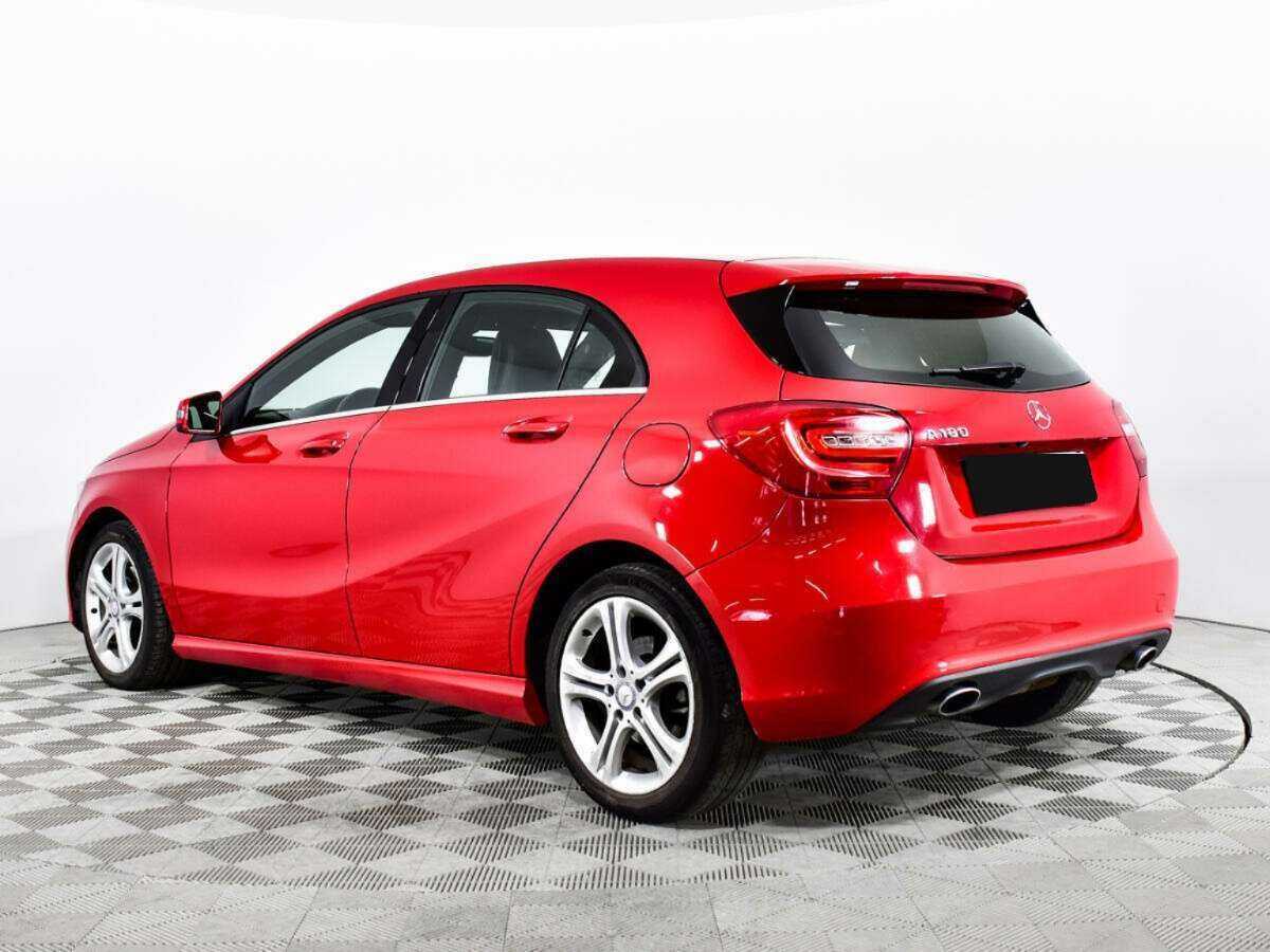 Б/У Мерседес-Бенц А-Класс 2013 года. Фото: #6