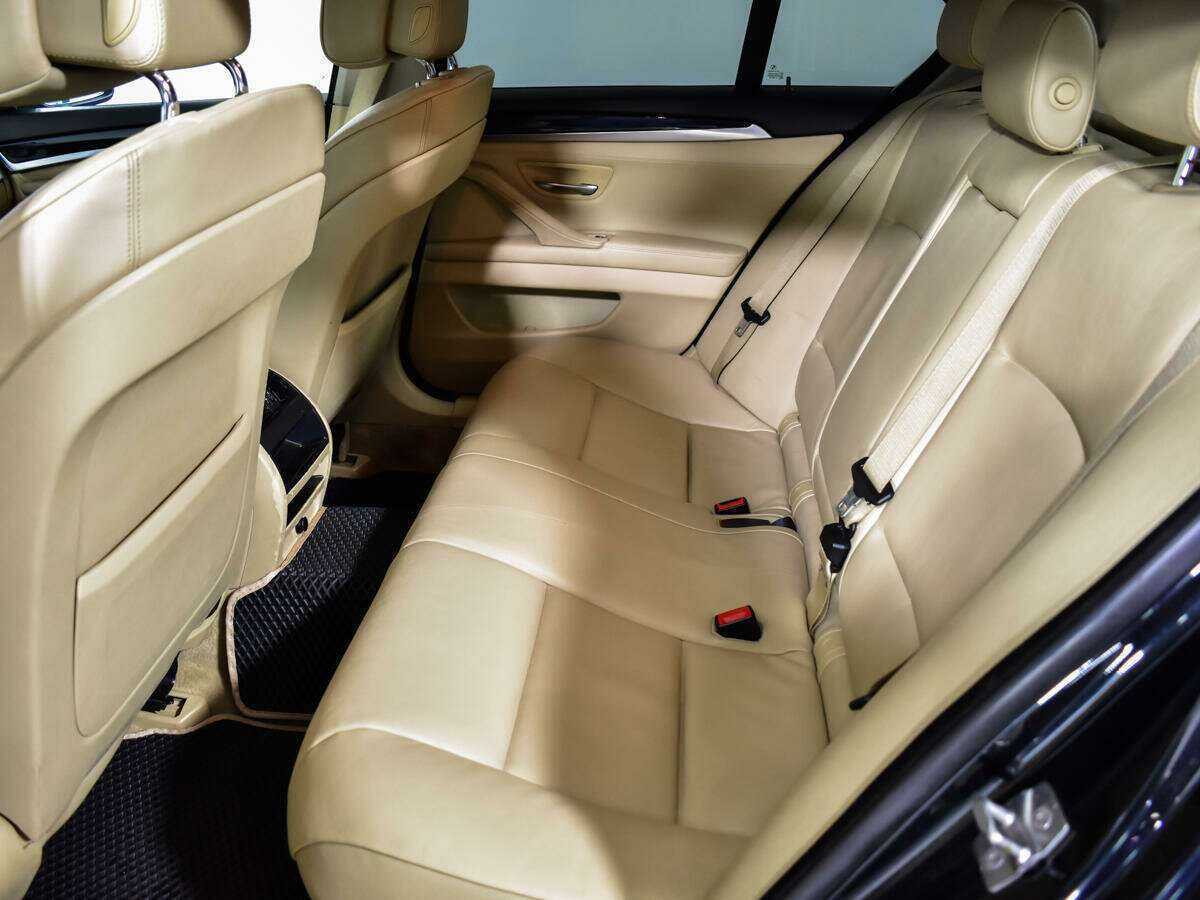 Б/У БМВ 5 серии 2011 года. Фото: #9