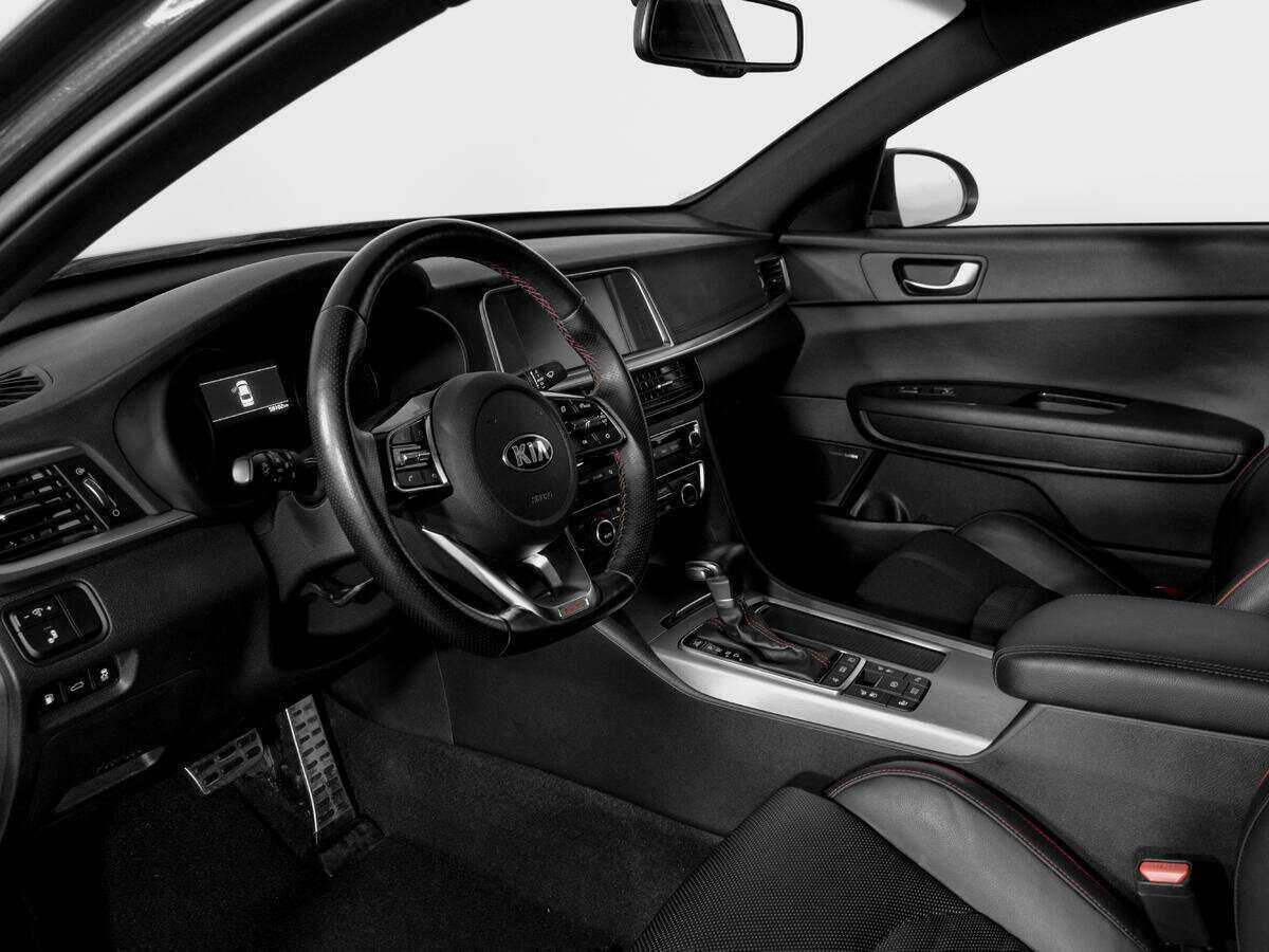 Б/У Киа Оптима 2019 года. Фото: #14