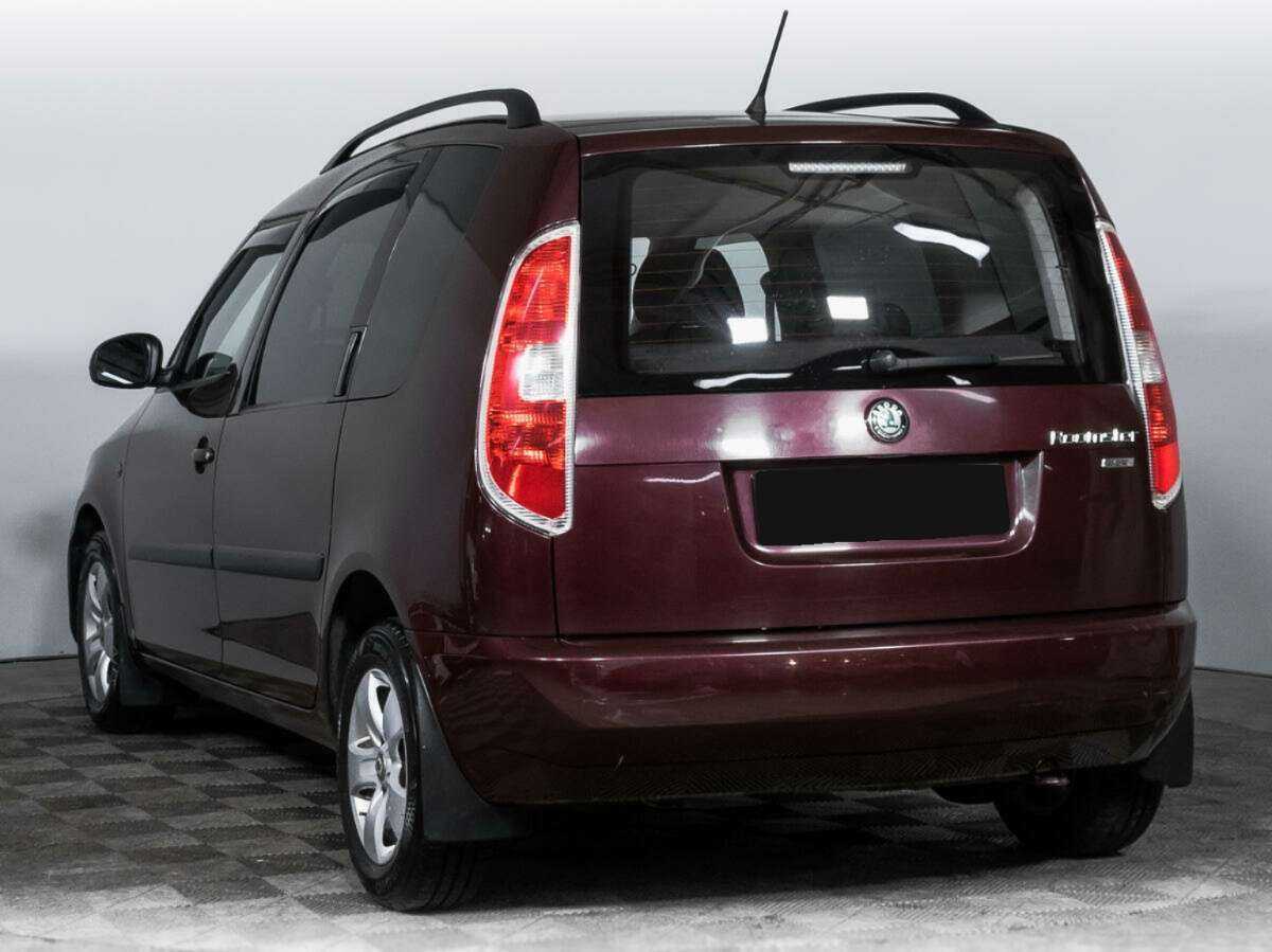 Б/У Шкода Румстер 2012 года. Фото: #6