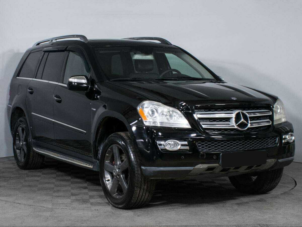 Б/У Мерседес-Бенц ГЛ-Класс 2009 года. Фото: #2