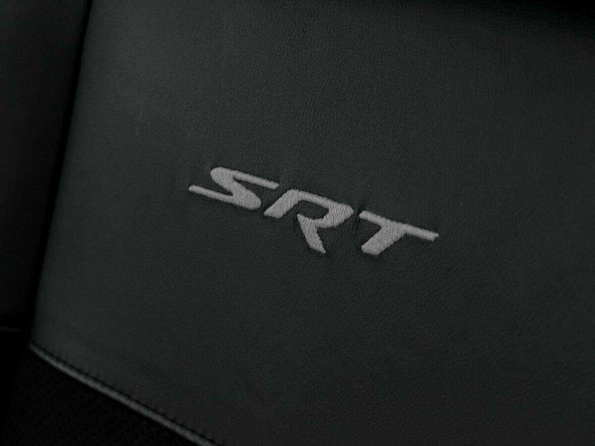 Б/У Джип Гранд Чироки 2020 года. Фото: #16