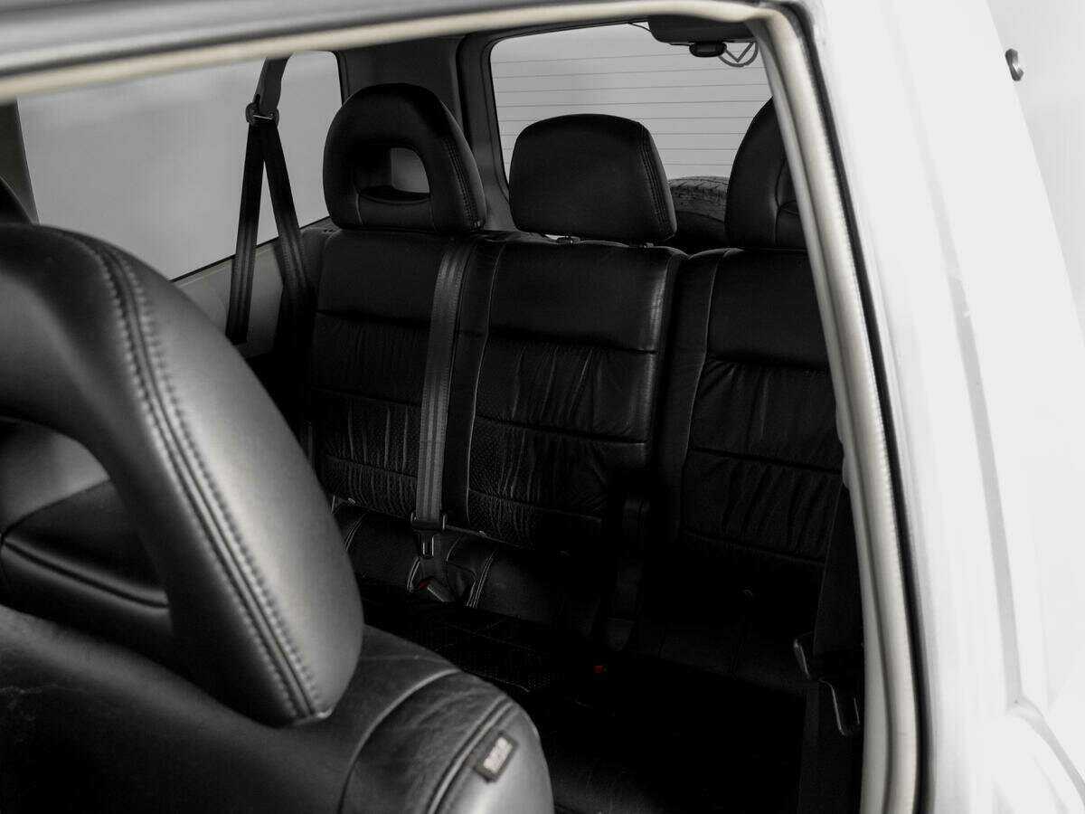 Б/У Митсубиши Паджеро 2004 года. Фото: #9