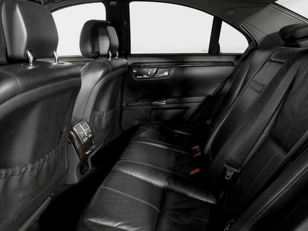 Б/У Мерседес-Бенц С-Класс 2007 года. Фото: #9