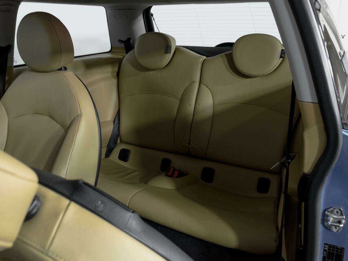 Б/У Мини Хэтч 2008 года. Фото: #9