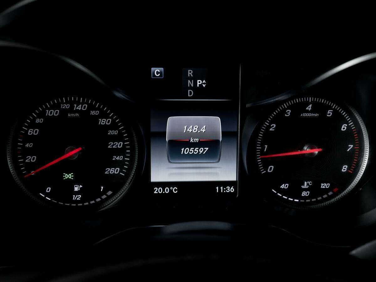 Б/У Мерседес-Бенц ГЛЦ 2018 года. Фото: #10