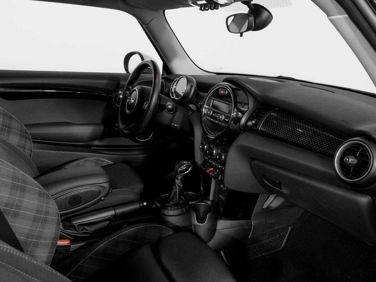 Б/У Мини Хэтч 2014 года. Фото: #8