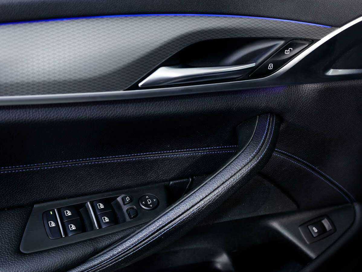 Б/У БМВ 5 серии 2019 года. Фото: #12