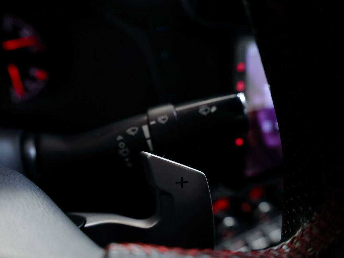 Б/У Тойота ГТ86 2012 года. Фото: #17