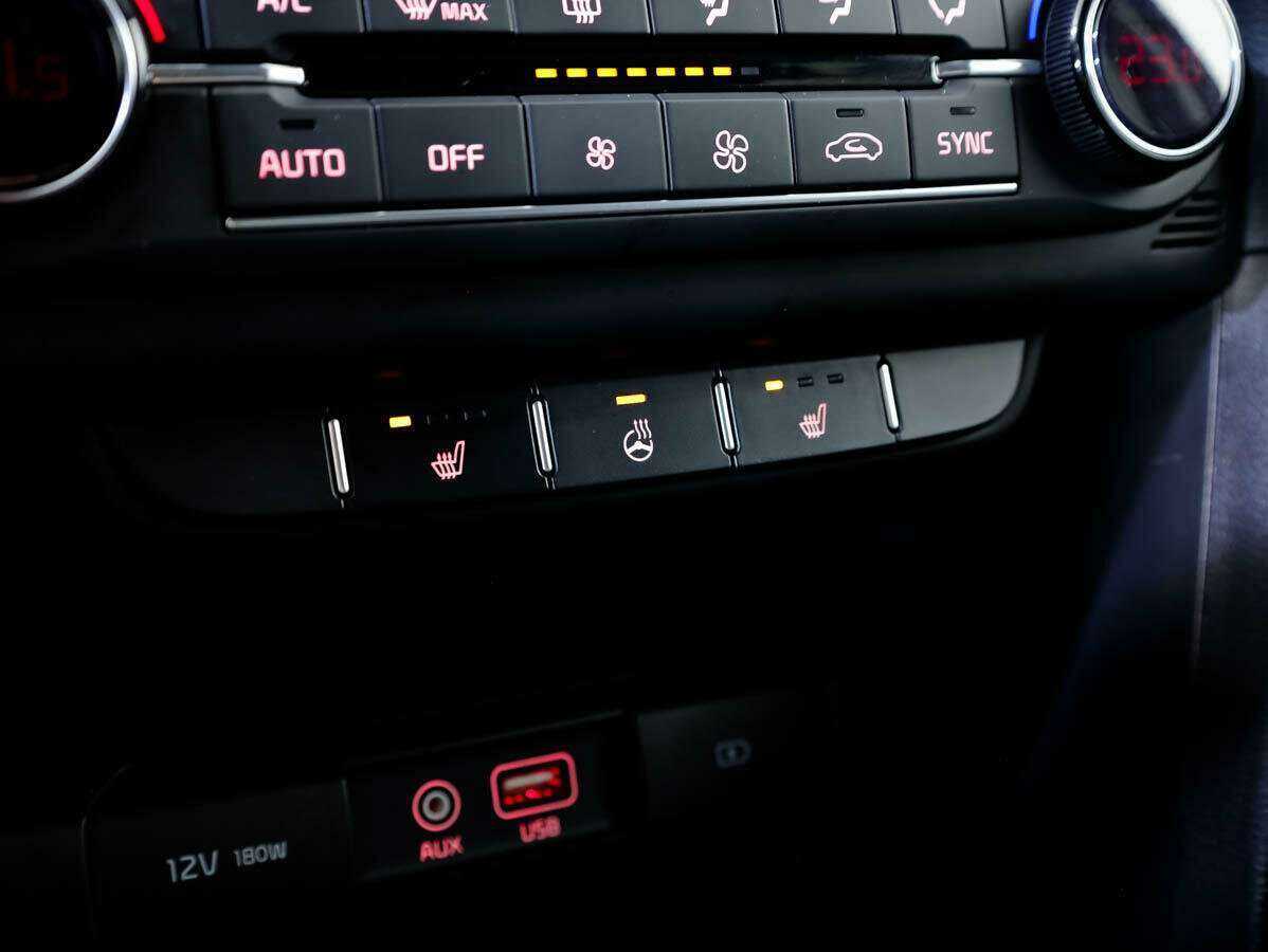 Б/У Киа Сид 2018 года. Фото: #20