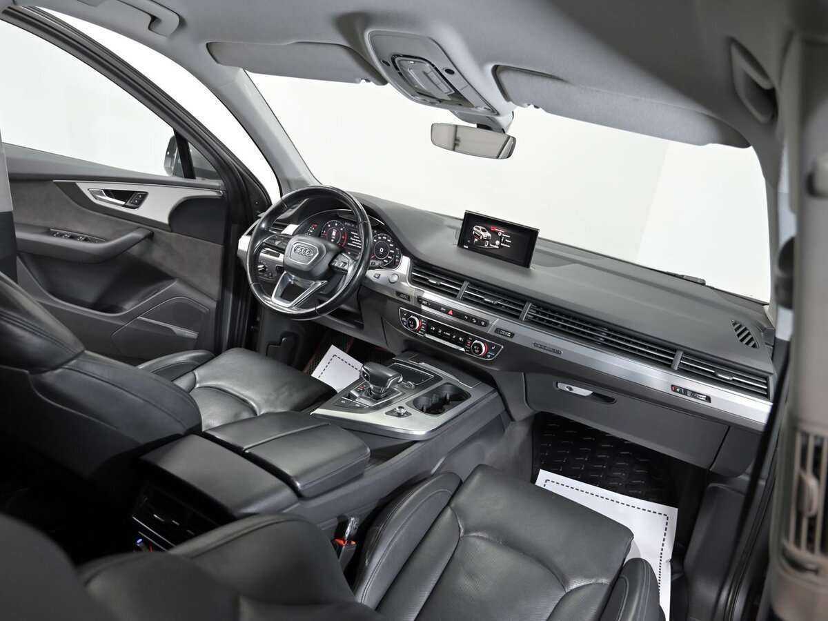 Б/У Ауди К7 2017 года. Фото: #4