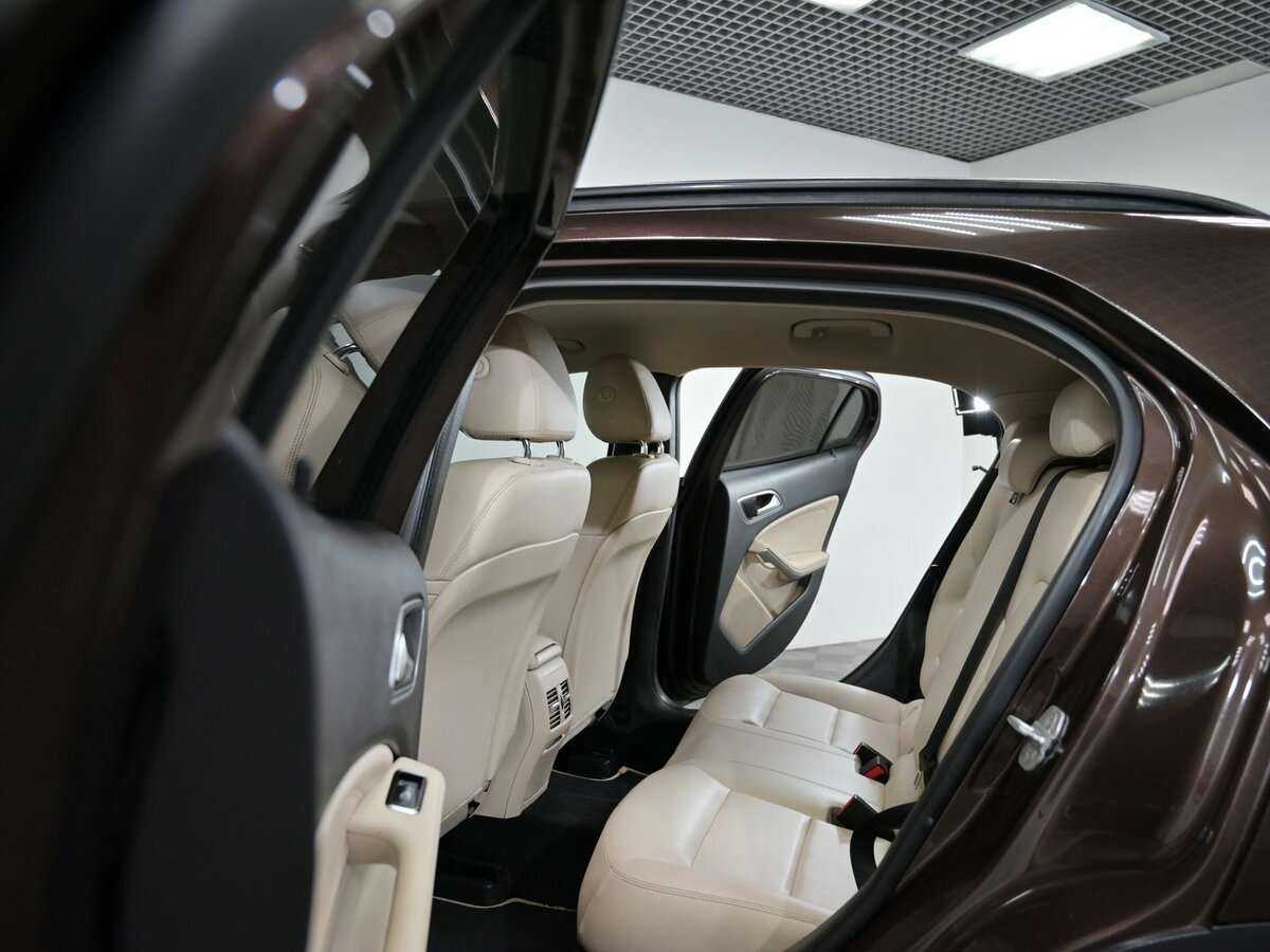 Б/У Мерседес-Бенц ГЛА 2014 года. Фото: #5