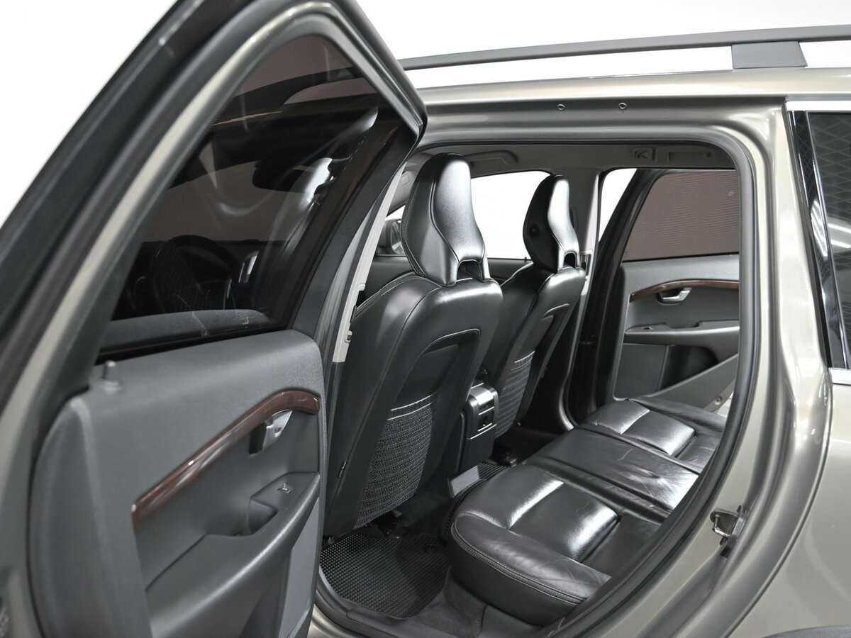 Б/У Вольво ИксЦ70 2010 года. Фото: #12