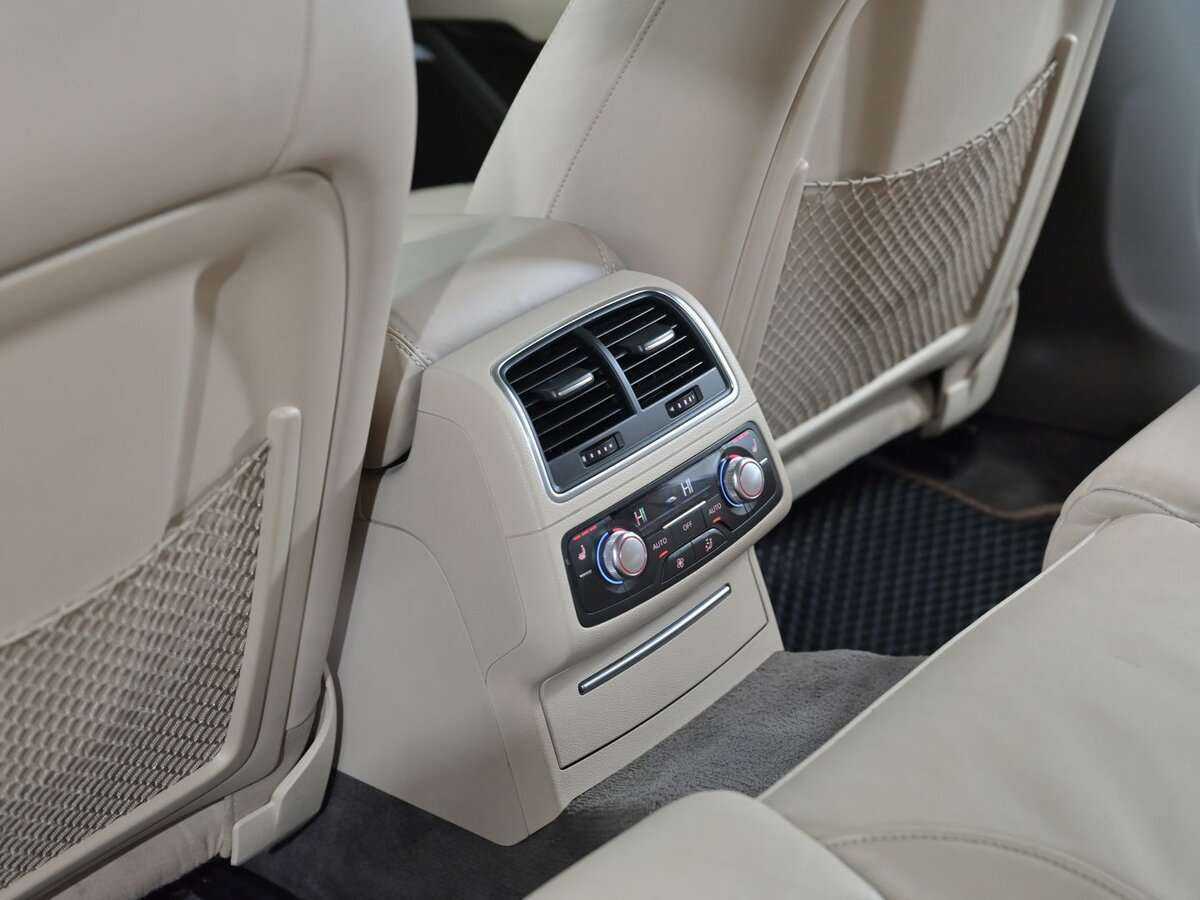 Б/У Ауди А7 2011 года. Фото: #12