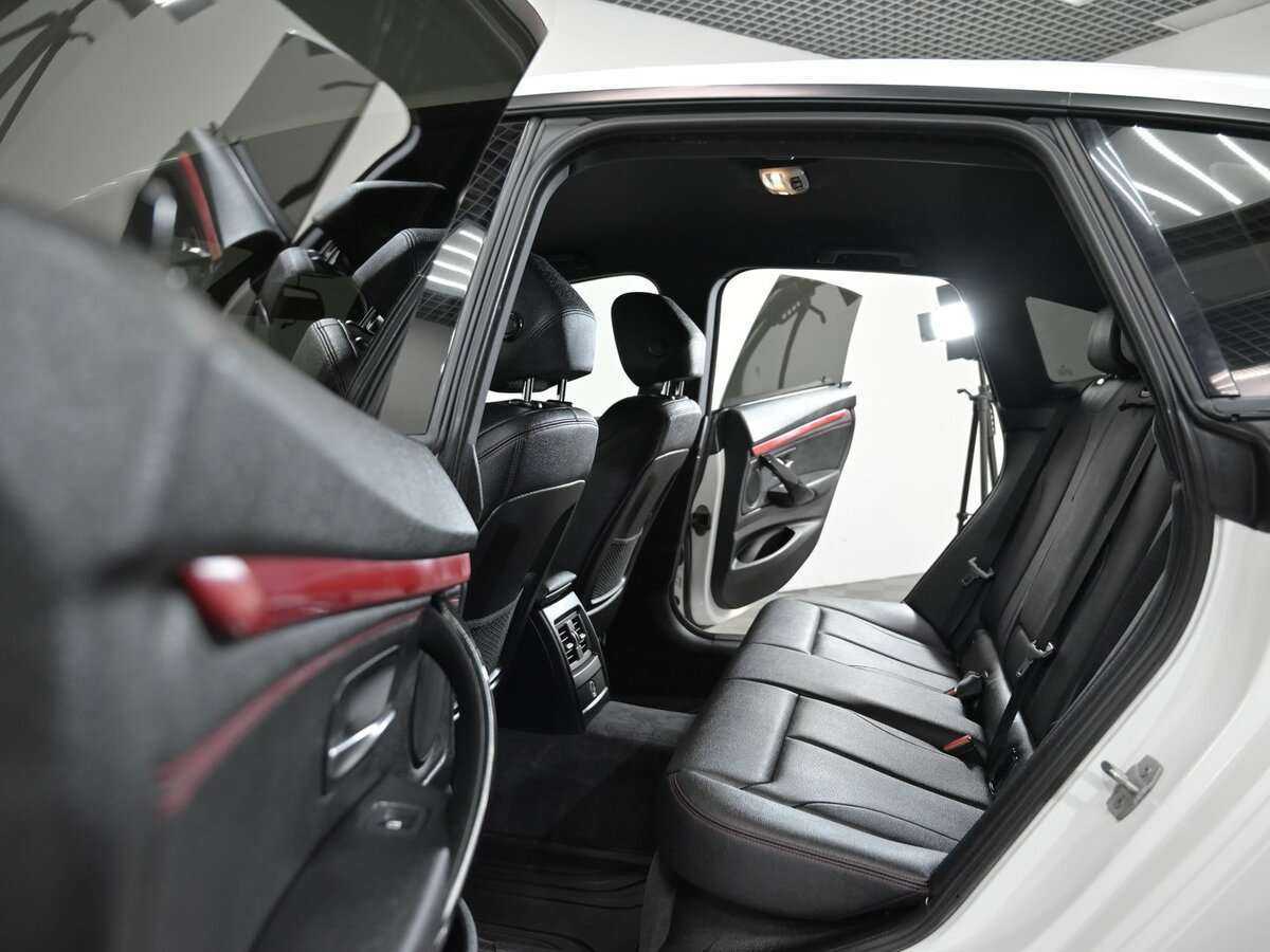 Б/У БМВ 3 серии 2015 года. Фото: #5