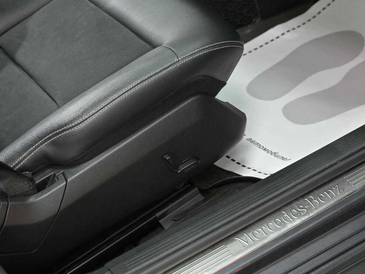 Б/У Мерседес-Бенц Е-Класс 2012 года. Фото: #7