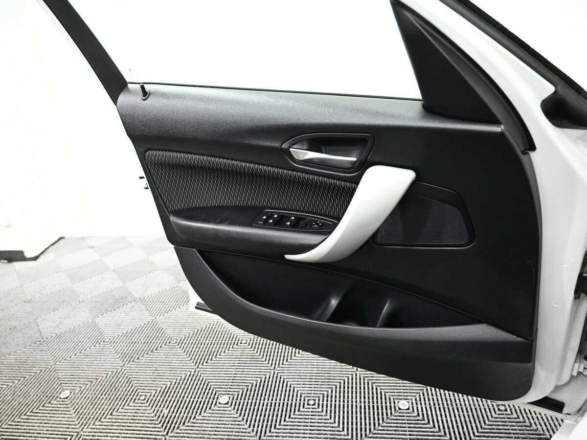 Б/У БМВ 1 серии 2013 года. Фото: #8