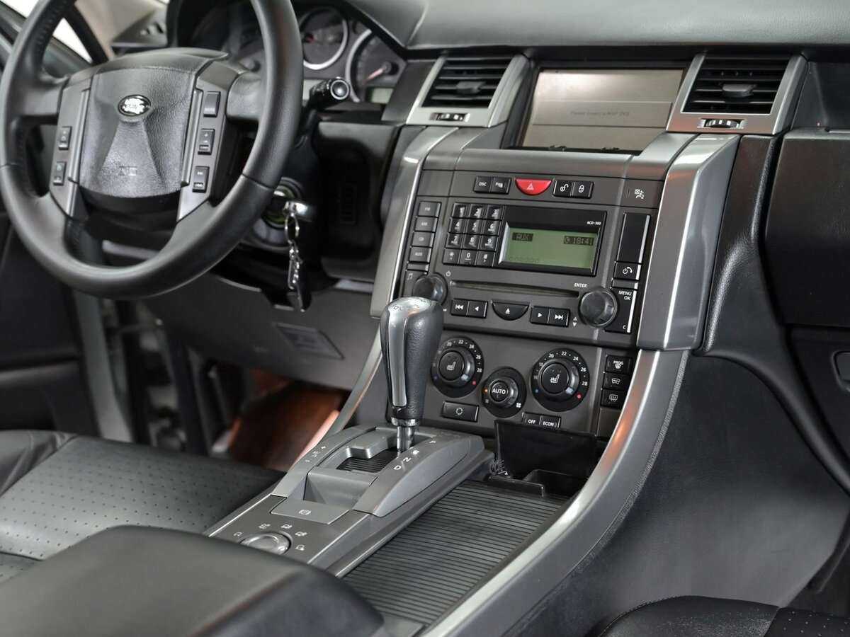 Б/У Лэнд Ровер Рэнж Ровер Спорт 2005 года. Фото: #11