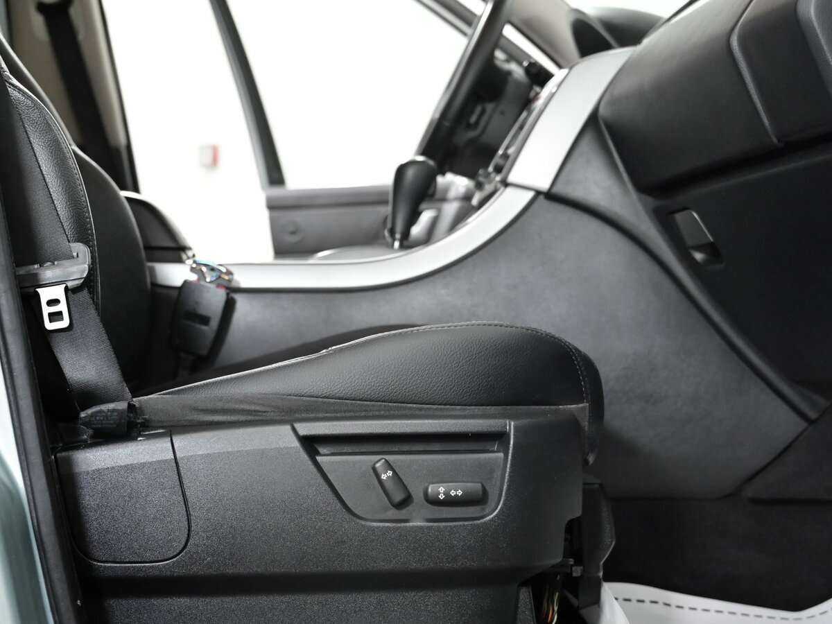 Б/У Лэнд Ровер Рэнж Ровер Спорт 2005 года. Фото: #12