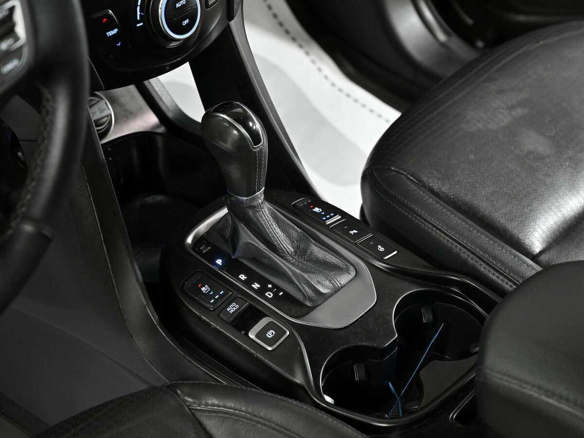 Б/У Хендай Санта Фе 2014 года. Фото: #14