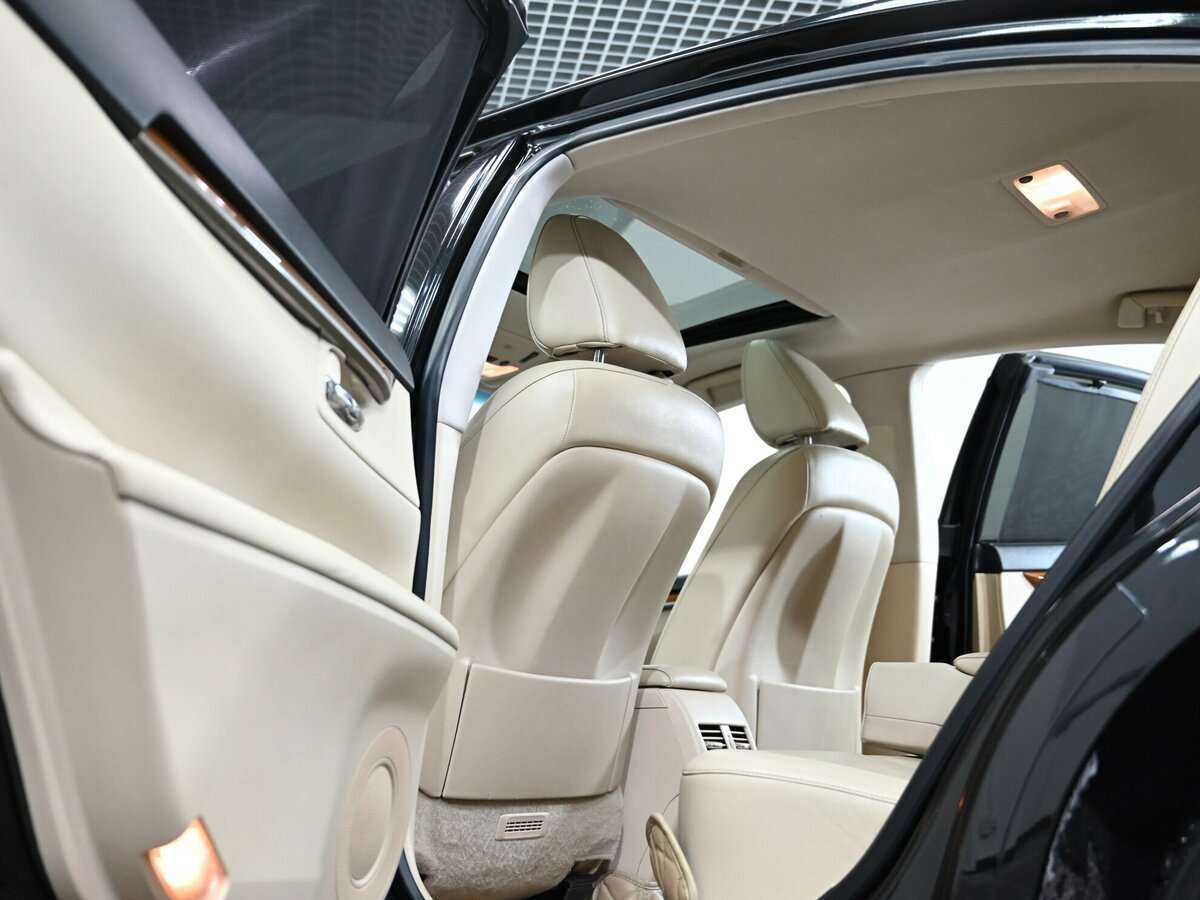 Б/У Лексус ЕС 2012 года. Фото: #5