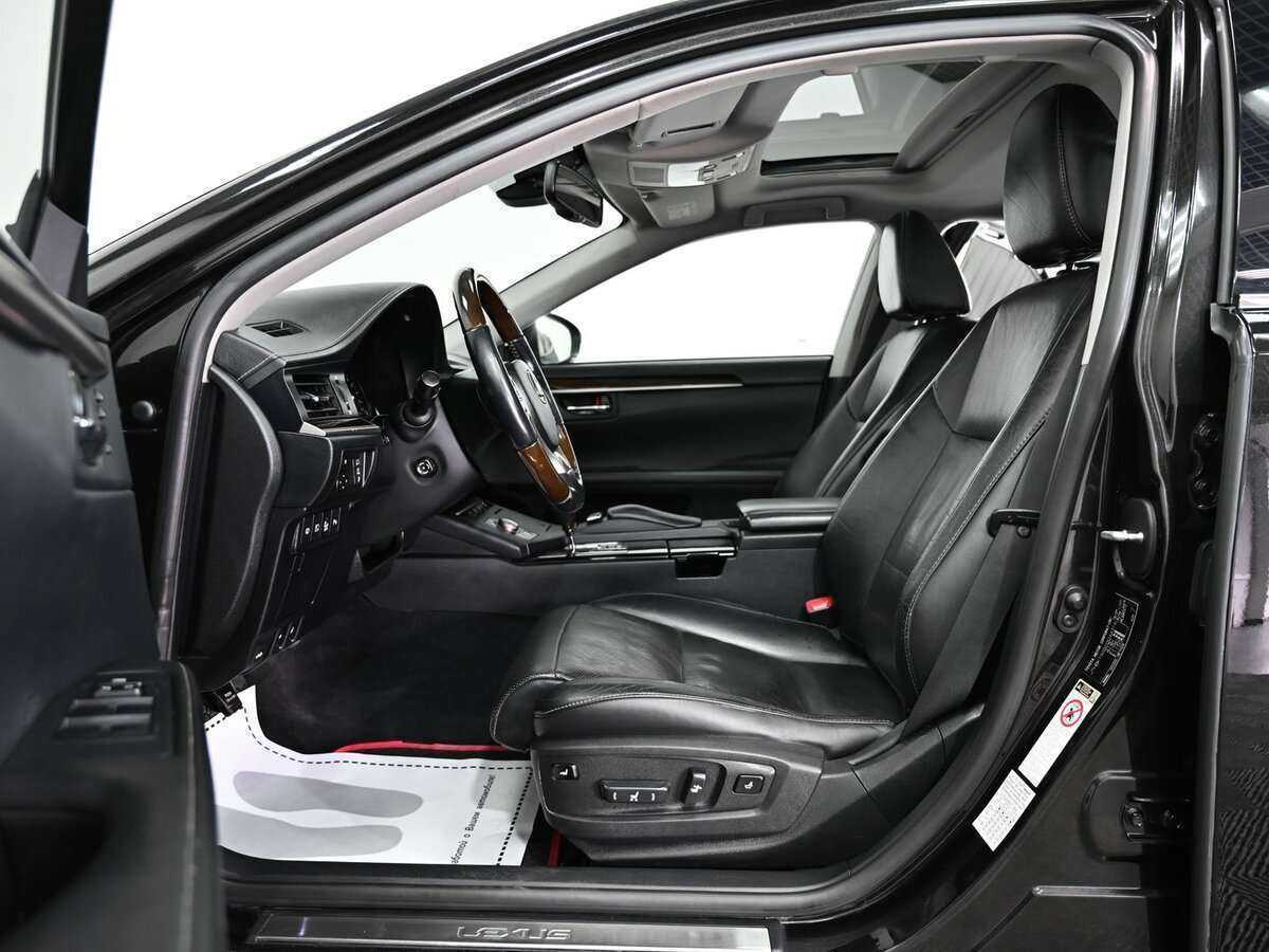 Б/У Лексус ЕС 2013 года. Фото: #4