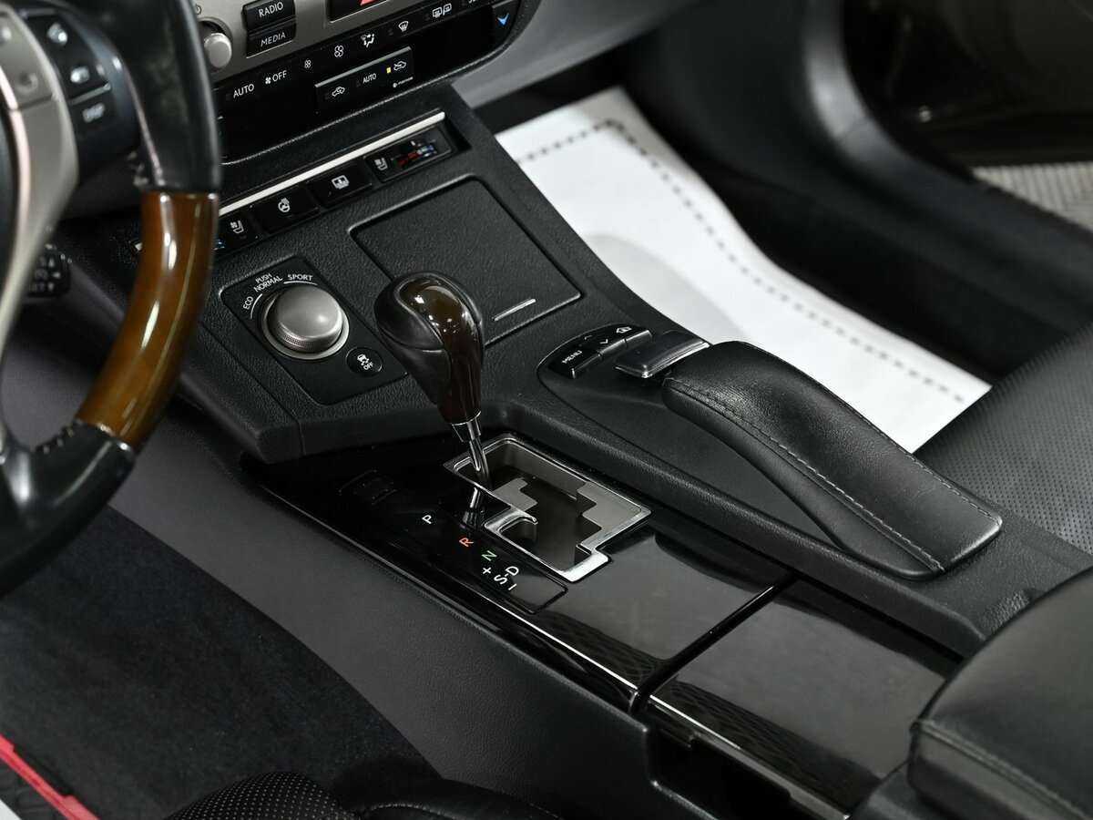 Б/У Лексус ЕС 2013 года. Фото: #7