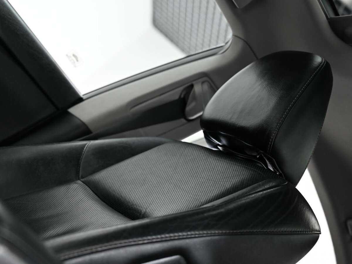 Б/У Лексус ЕС 2013 года. Фото: #8