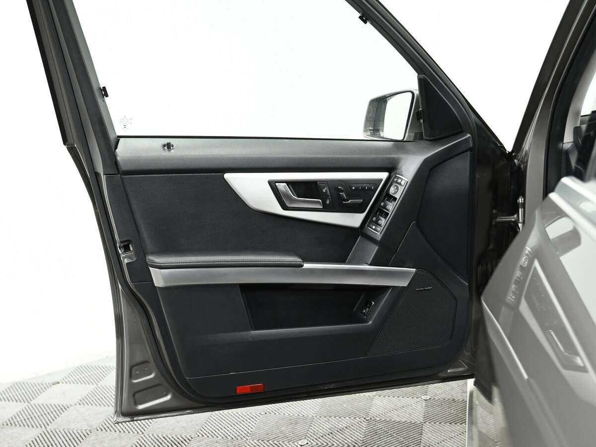 Б/У Мерседес-Бенц ГЛК-Класс 2015 года. Фото: #15