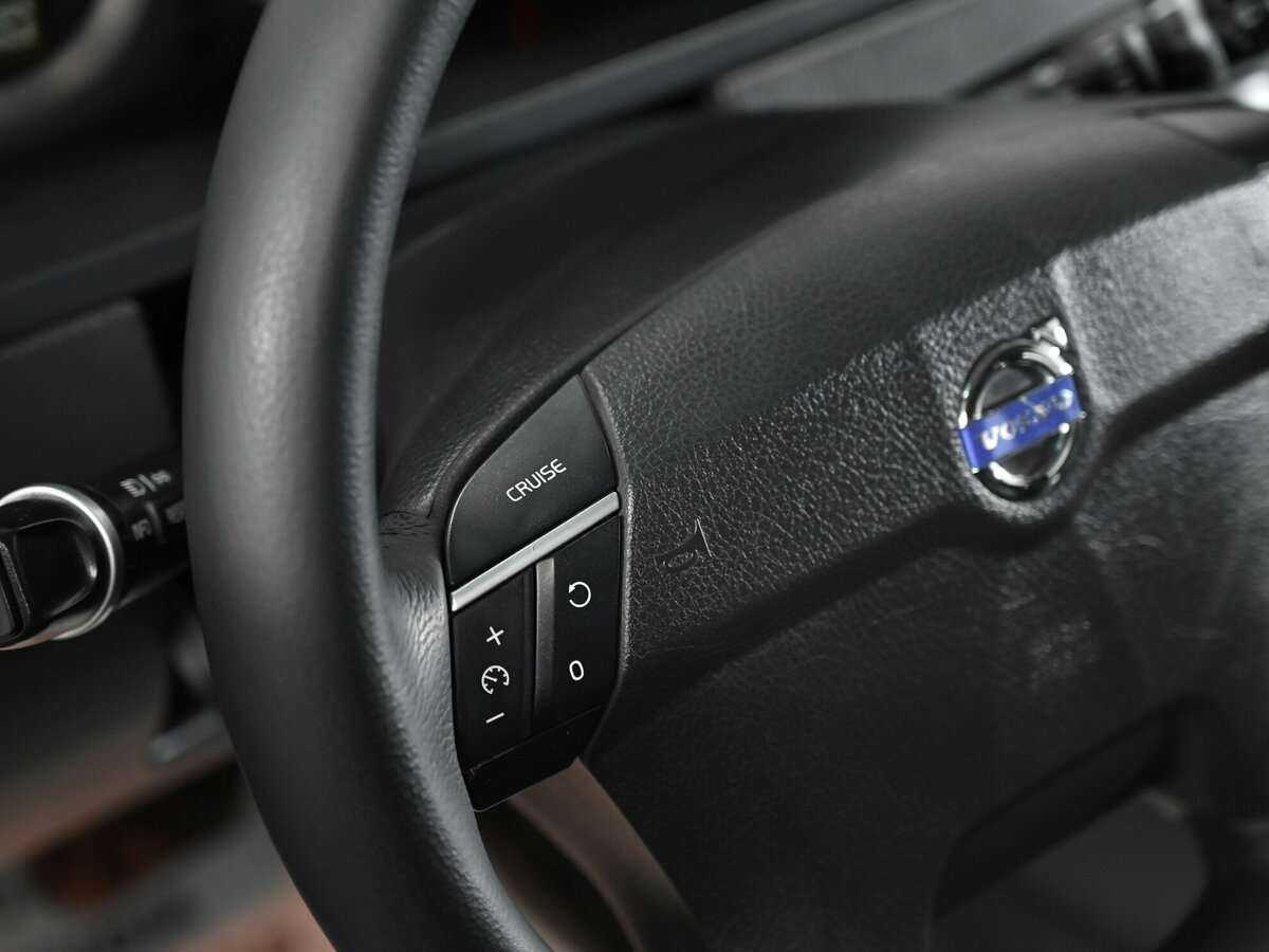 Б/У Вольво ИксЦ90 2011 года. Фото: #8