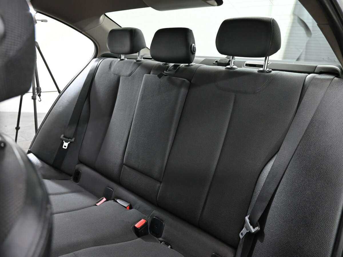 Б/У БМВ 3 серии 2016 года. Фото: #9