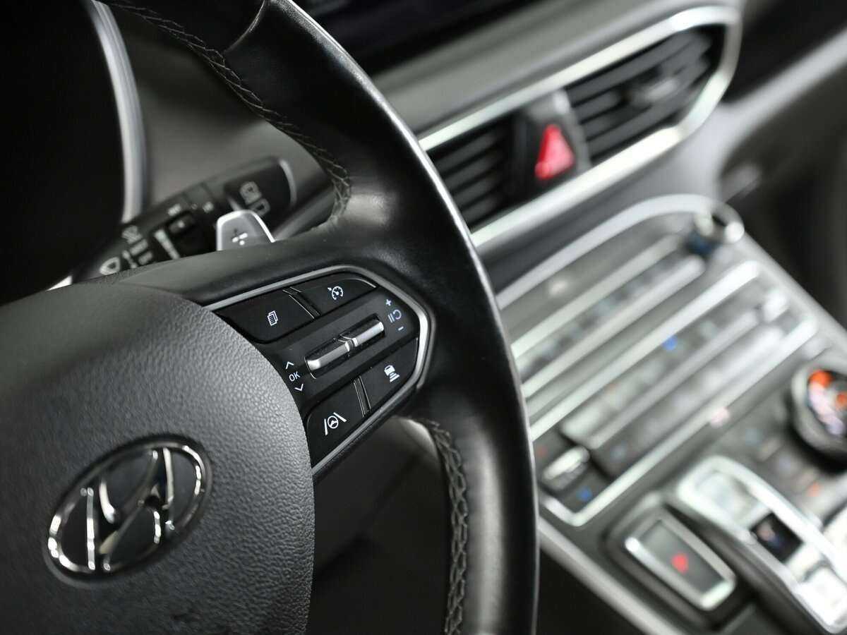 Б/У Хендай Санта Фе 2021 года. Фото: #9